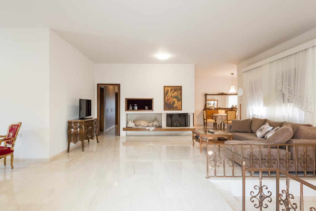 Villa Katrin 이알리소스 외부 사진