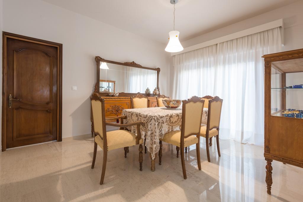 Villa Katrin 이알리소스 외부 사진