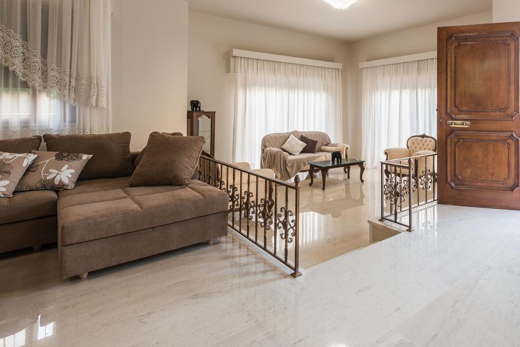 Villa Katrin 이알리소스 외부 사진