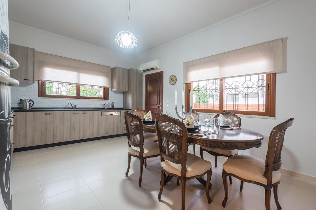 Villa Katrin 이알리소스 외부 사진